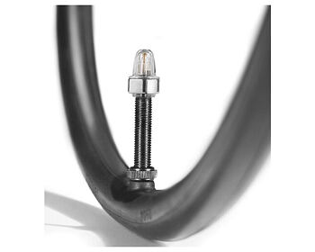 Schwalbe prachovka ventilku magnet